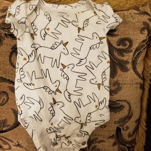 Onesie bundle with unicorn, pink onesie and strawb